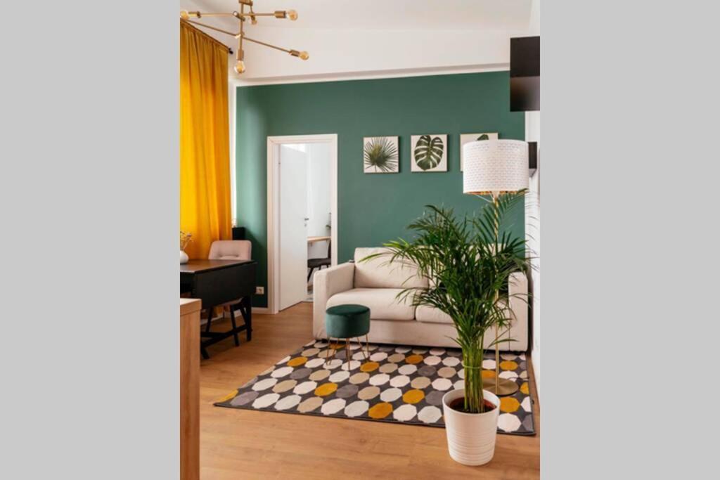 Beautiful Apartment - Top Location - Netflix+Balcony Bucharest Exterior photo